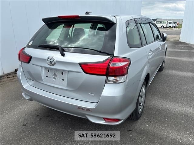Toyota COROLLA FIELDER 2021 8892880-8