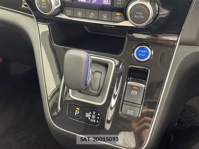 Nissan SERENA 2022 8748064-11