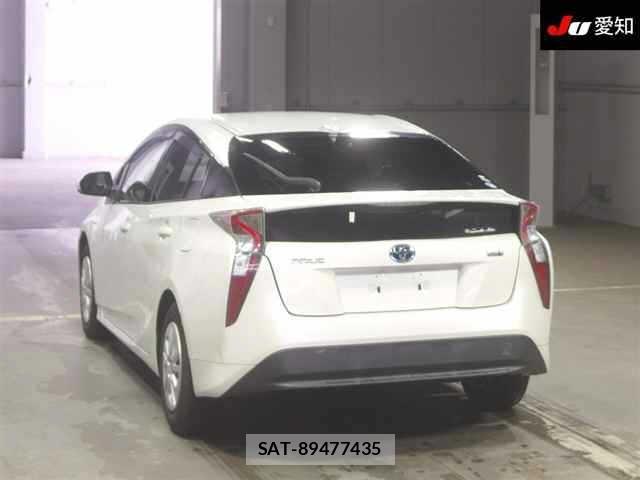 Toyota PRIUS 2015 8911301-1