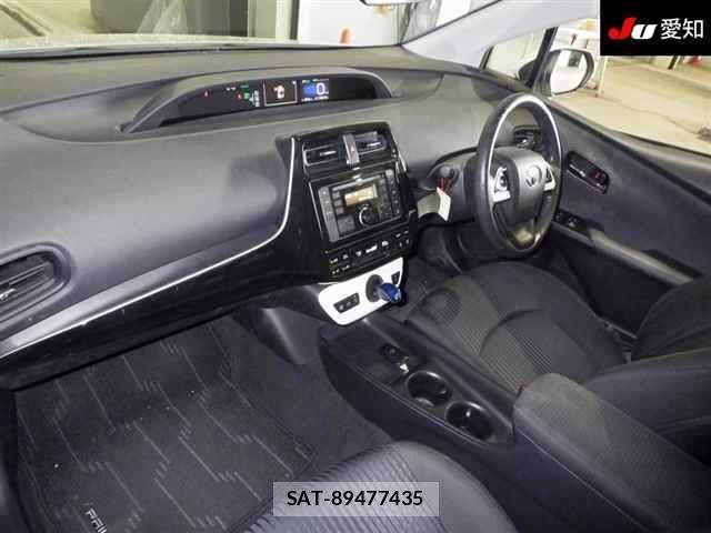 Toyota PRIUS 2015 8911301-3