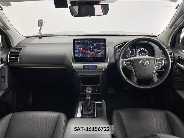 Toyota LAND CRUISER PRADO 2023 8737284-15