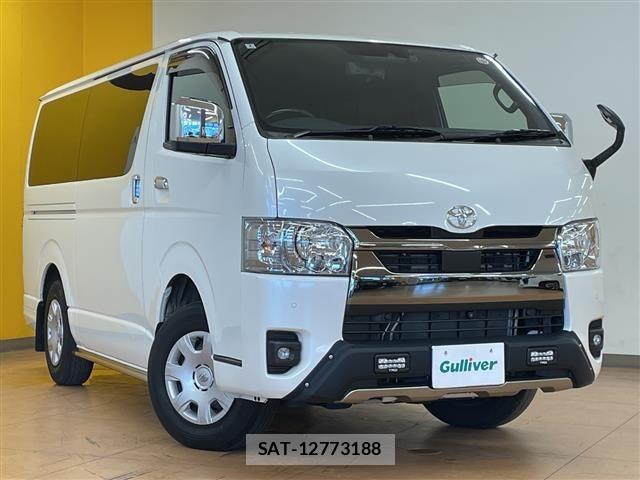 Toyota HIACE VAN 2024 8677208-0