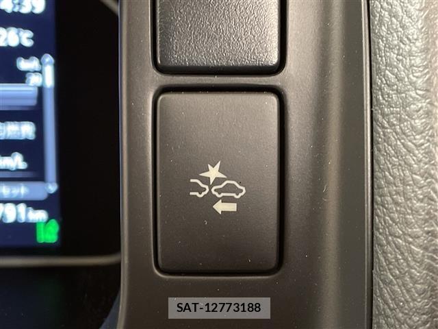 Toyota HIACE VAN 2024 8677208-5
