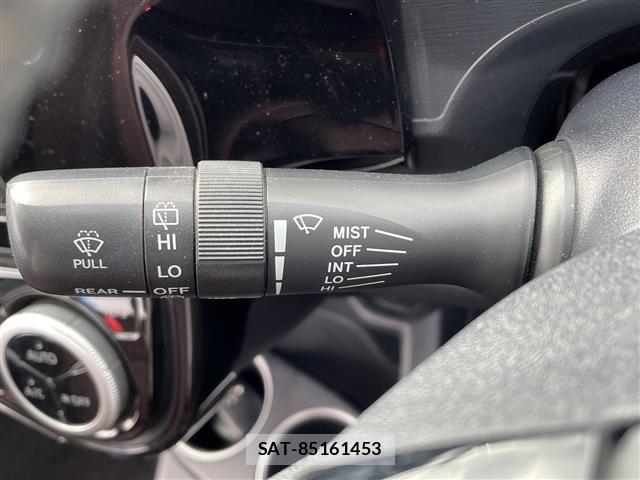 Toyota AQUA 2018 8722583-7