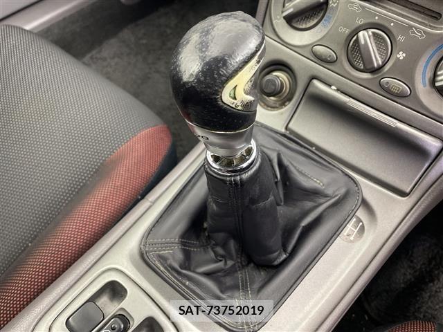 Toyota CELICA 2002 8664482-10
