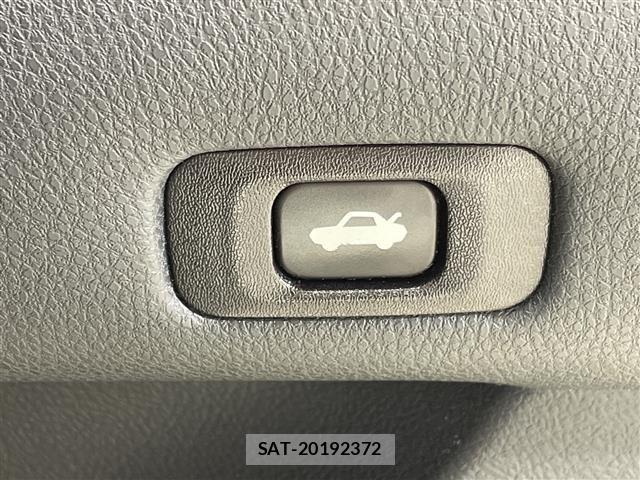 Toyota CROWN 2015 8734528-4