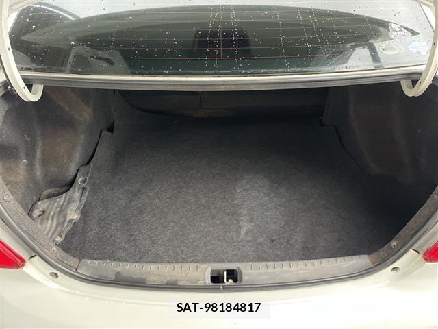 Toyota BELTA 2011 8834065-6