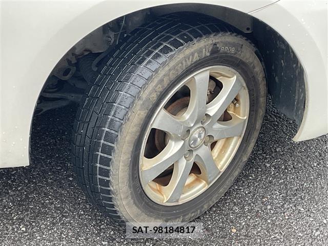 Toyota BELTA 2011 8834065-8