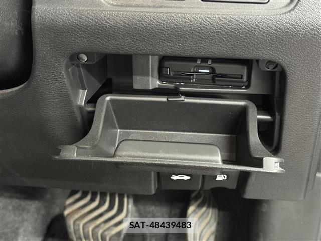 Nissan SERENA 2019 8748073-30