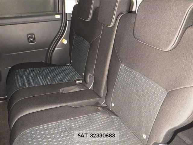 Toyota ROOMY 2023 8714589-6
