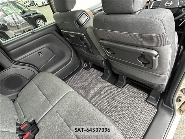 Nissan ROOX 2026 8724071-11