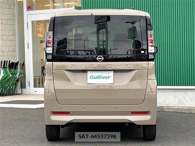 Nissan ROOX 2026 8724071-4