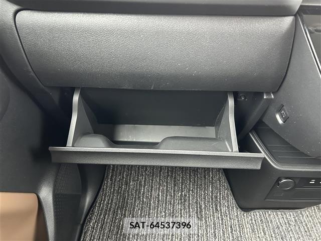 Nissan ROOX 2026 8724071-5