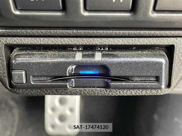 Subaru FORESTER 2022 8670413-1