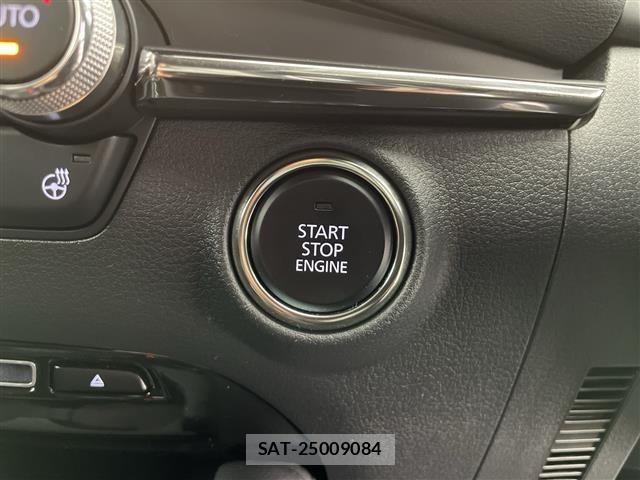 Mazda MAZDA3 2023 8732899-22