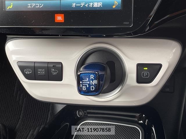 Toyota PRIUS PHV 2019 8954766-9