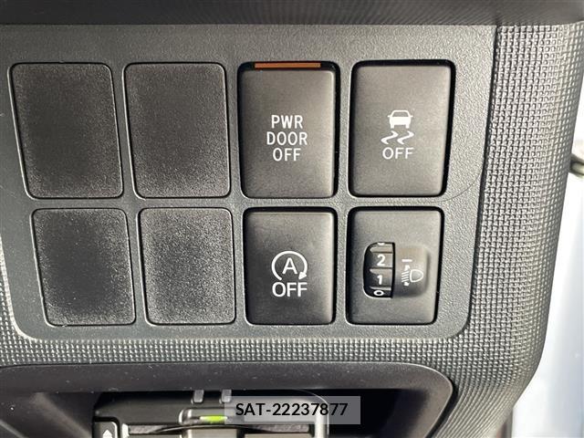 Toyota SPADE 2015 8739678-19
