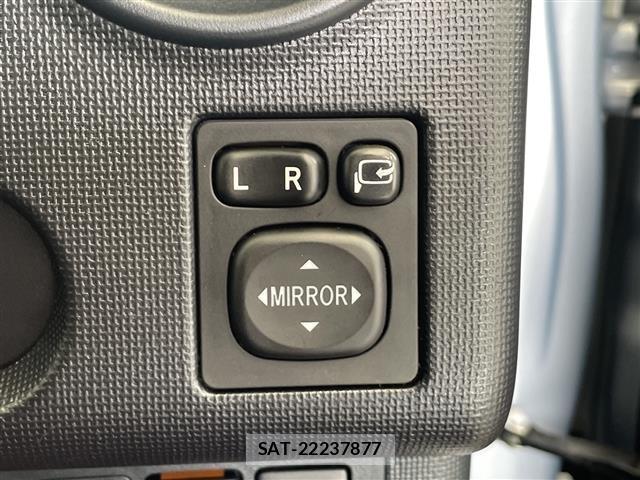 Toyota SPADE 2015 8739678-21