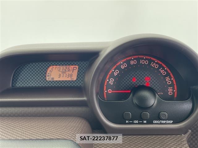 Toyota SPADE 2015 8739678-5