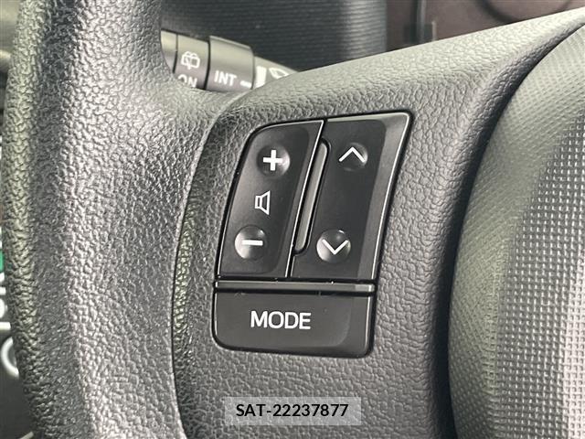 Toyota SPADE 2015 8739678-8