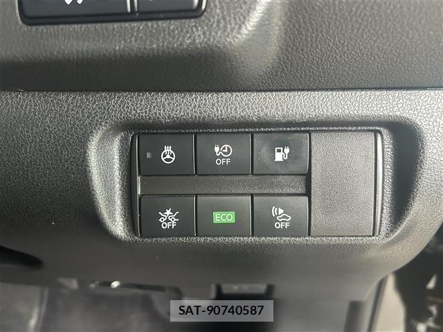 Nissan LEAF 2019 8748198-10
