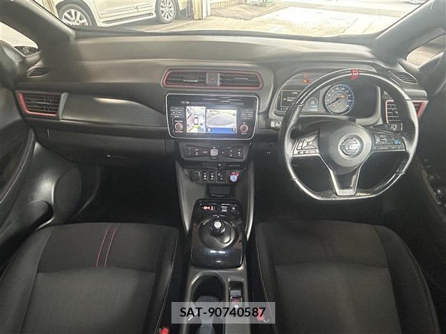 Nissan LEAF 2019 8748198-14
