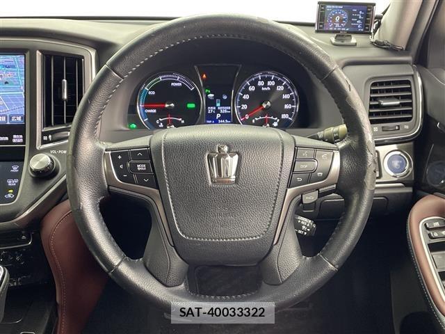 Toyota CROWN 2013 8734529-1