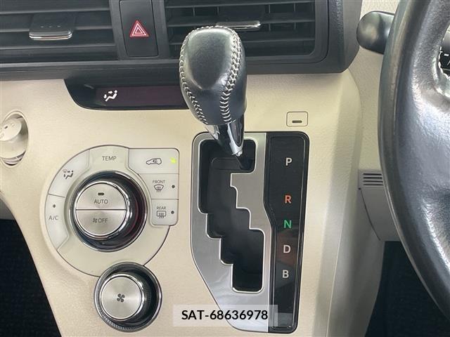 Toyota SIENTA 2017 8764195-3