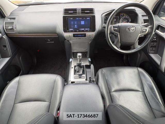 Toyota LAND CRUISER PRADO 2019 8676418-14