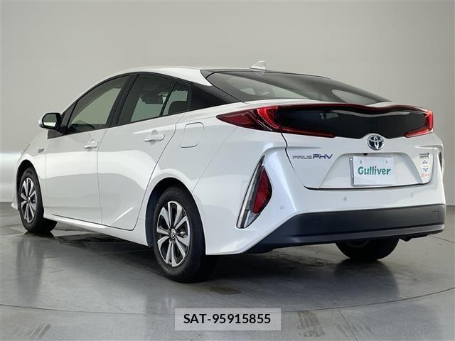 Toyota PRIUS PHV 2019 8954767-13