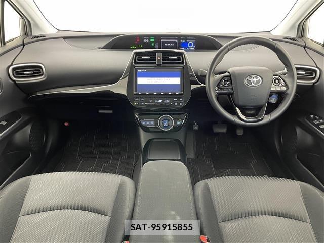 Toyota PRIUS PHV 2019 8954767-15