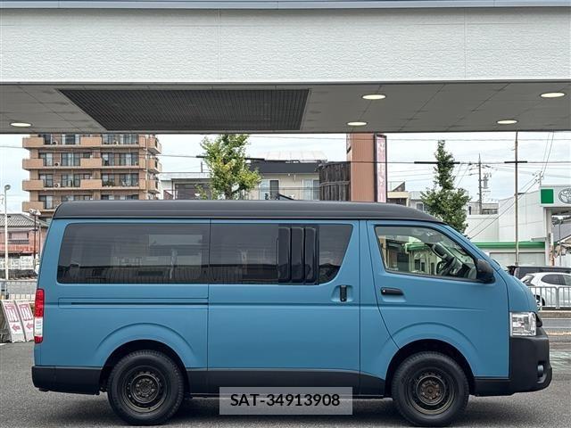 Toyota HIACE VAN 2020 8759747-4