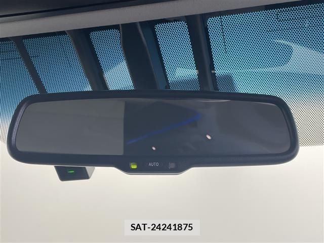 Toyota VELLFIRE 2017 8674505-2