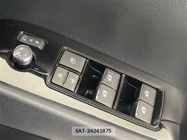 Toyota VELLFIRE 2017 8674505-3