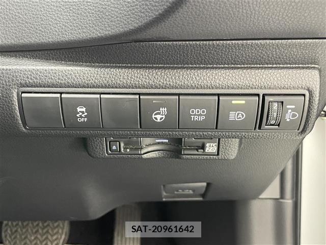 Toyota COROLLA TOURING 2023 8677286-19