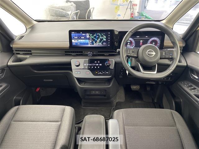 Nissan SERENA 2023 8672492-14