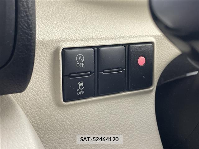 Toyota SIENTA 2015 8672047-1