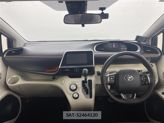Toyota SIENTA 2015 8672047-14