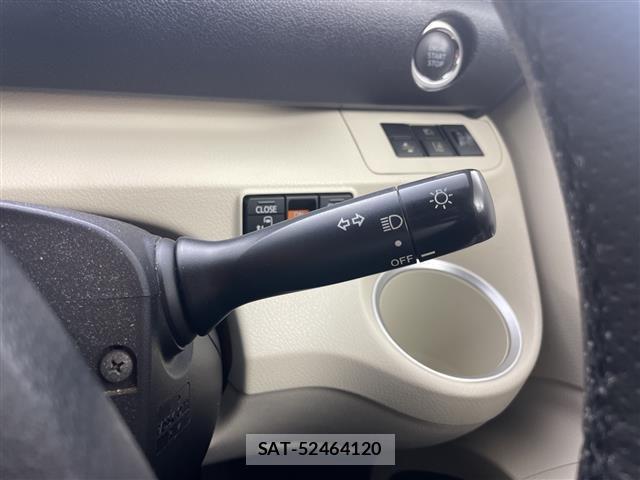 Toyota SIENTA 2015 8672047-9