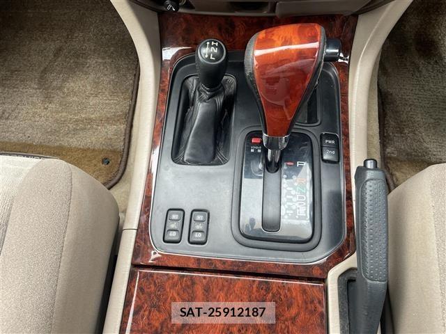 Toyota LAND CRUISER 2001 8761220-10