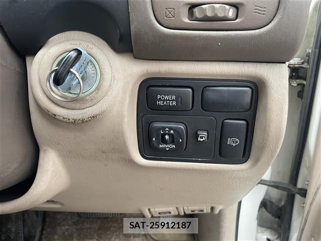Toyota LAND CRUISER 2001 8761220-2