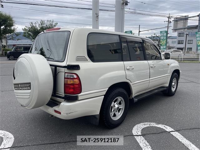 Toyota LAND CRUISER 2001 8761220-21