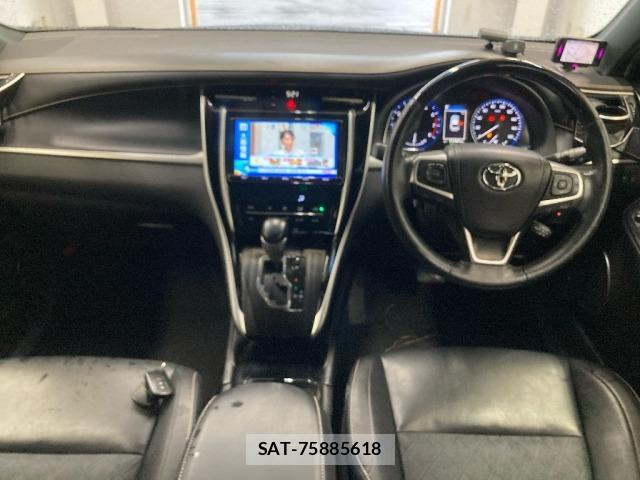 Toyota HARRIER 2017 8935990-3