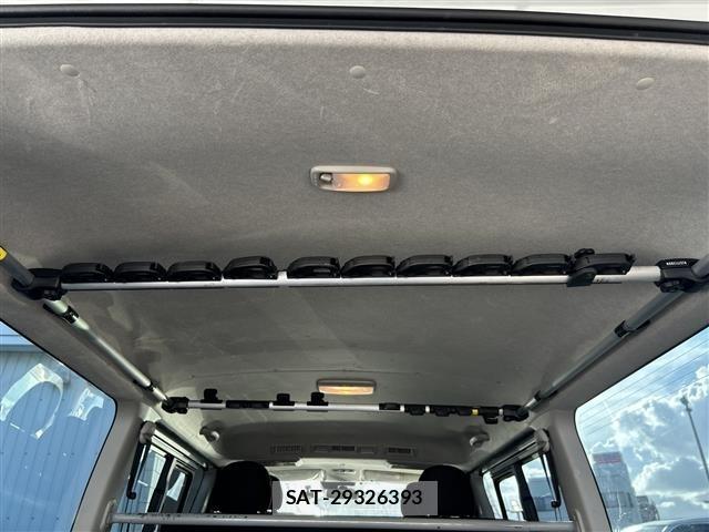 Toyota HIACE VAN 2022 8677210-9
