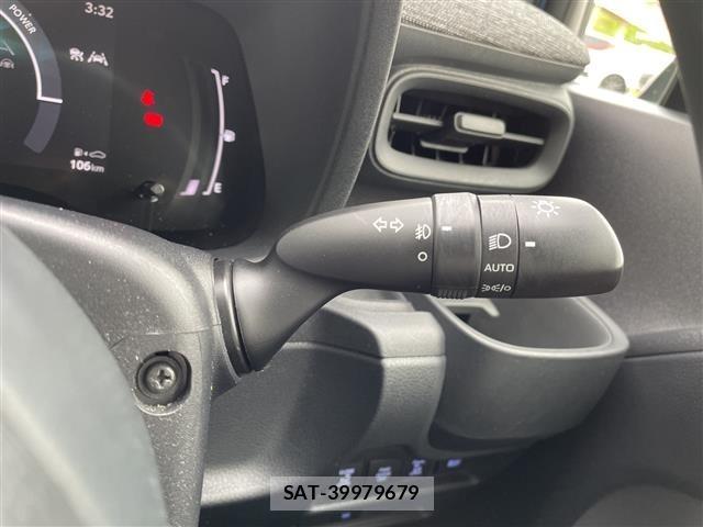 Toyota SIENTA 2023 8672056-12