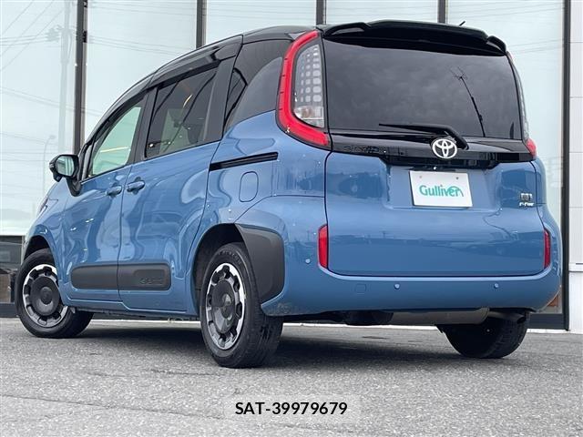 Toyota SIENTA 2023 8672056-13