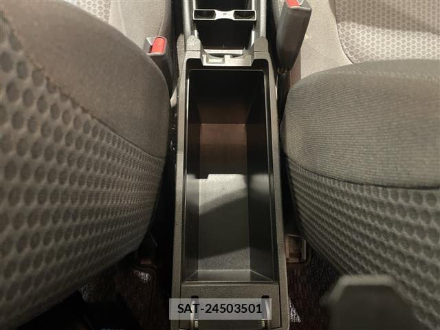 Nissan Wingroad 2006 8742940-4