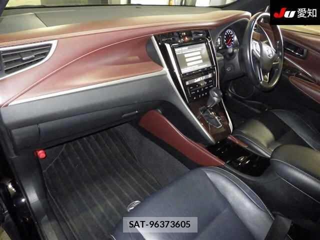 Toyota HARRIER 2014 8935988-3