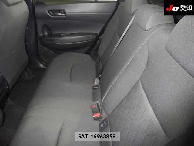 Toyota COROLLA CROSS 2024 8693174-4