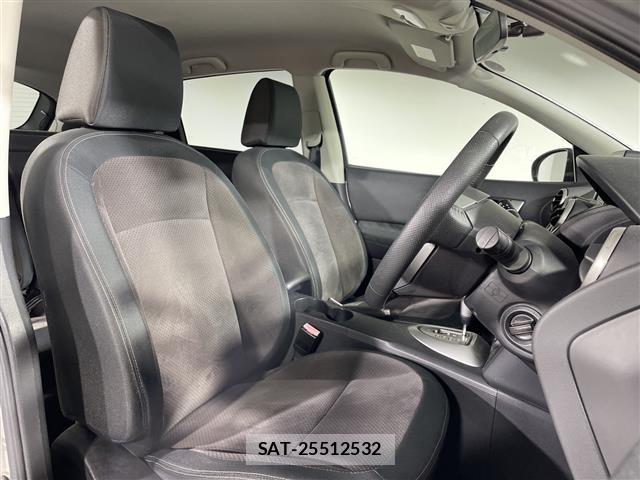 Nissan DUALIS 2009 8825597-6